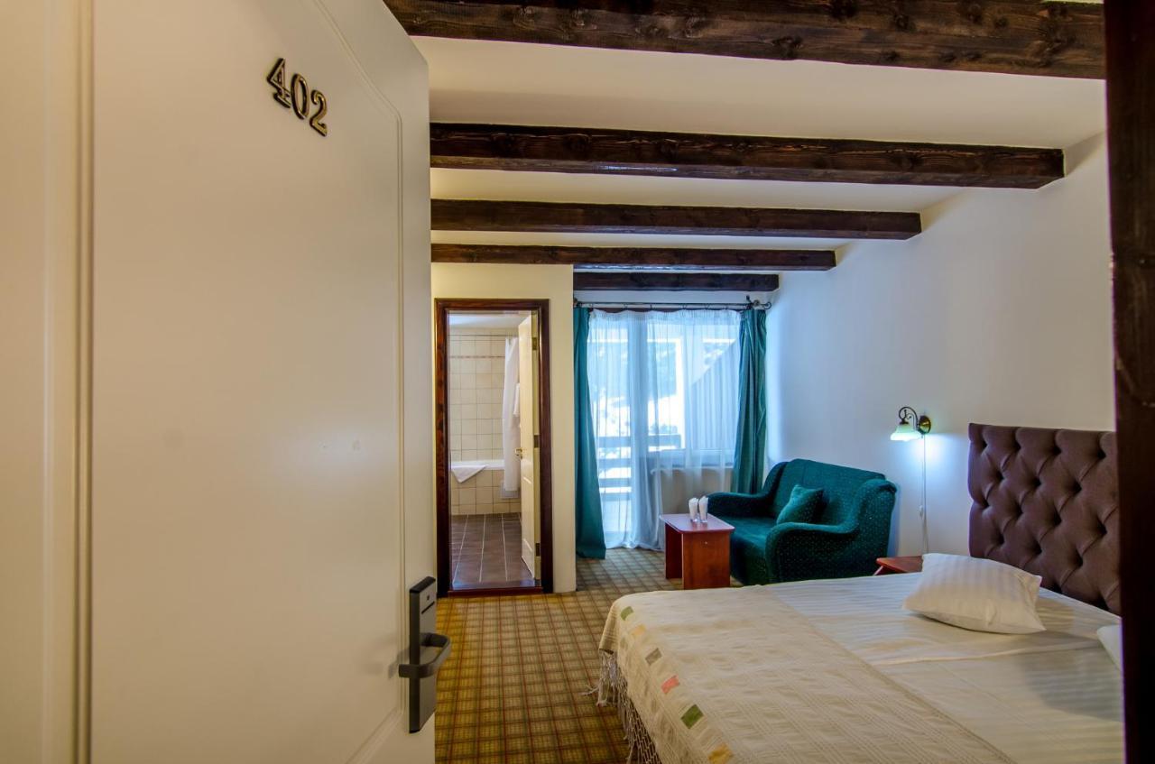 Resort Cheile Gradistei Moieciu Moeciu De Sus Eksteriør billede