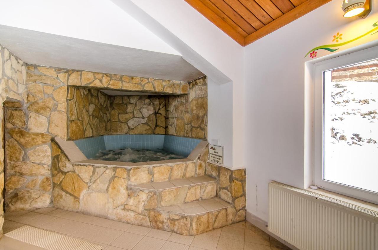 Resort Cheile Gradistei Moieciu Moeciu De Sus Eksteriør billede